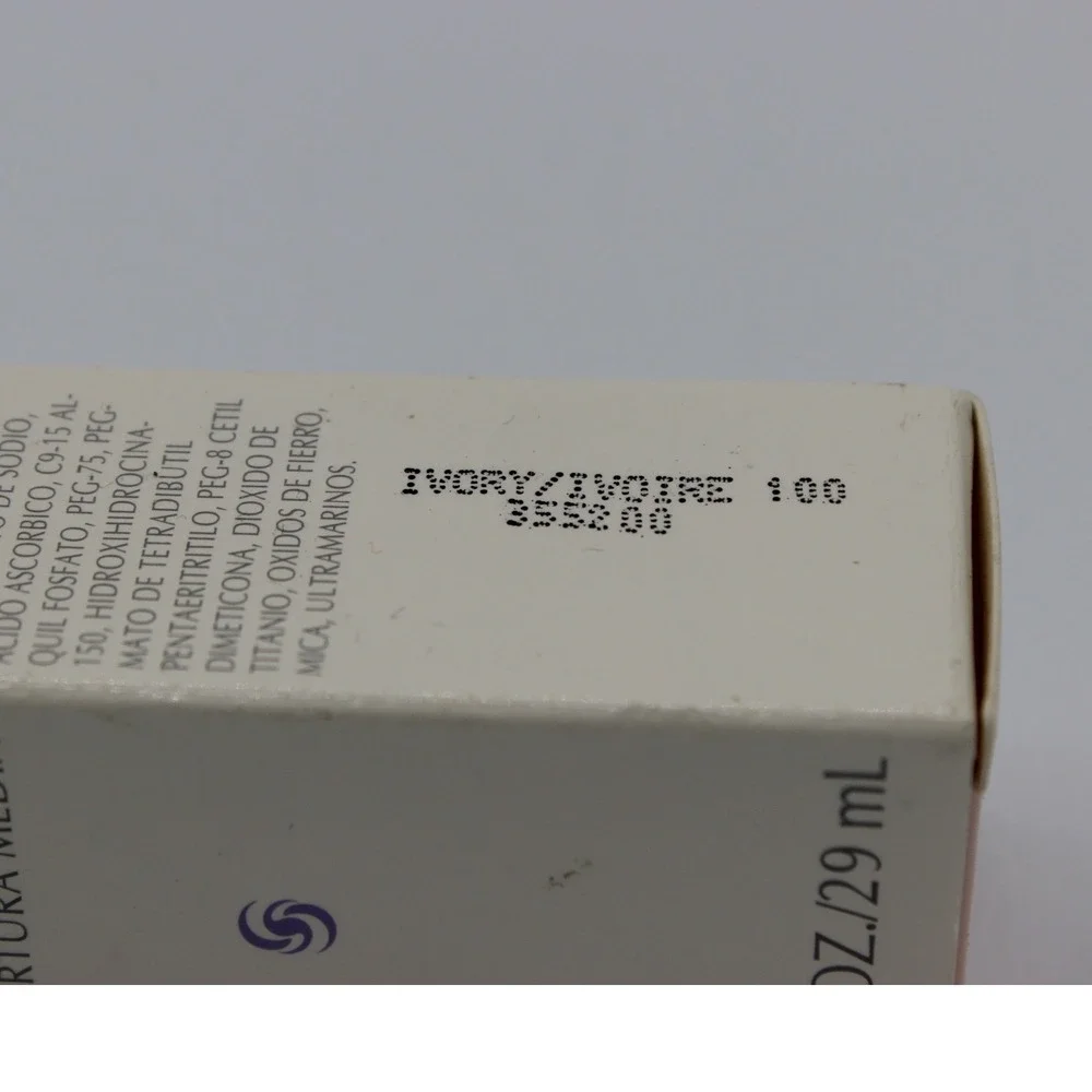 Mary Kay Medium Coverage Foundation Ivory 100 Liquid Makeup 1 fl oz New in Box